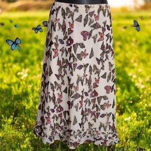 East 5th Butterflies in a Cream Background Ruffled Hem Skirt Size Large